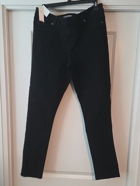 Women's Black Slimming Jeans